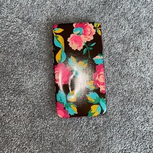 Pretty wallet no issues